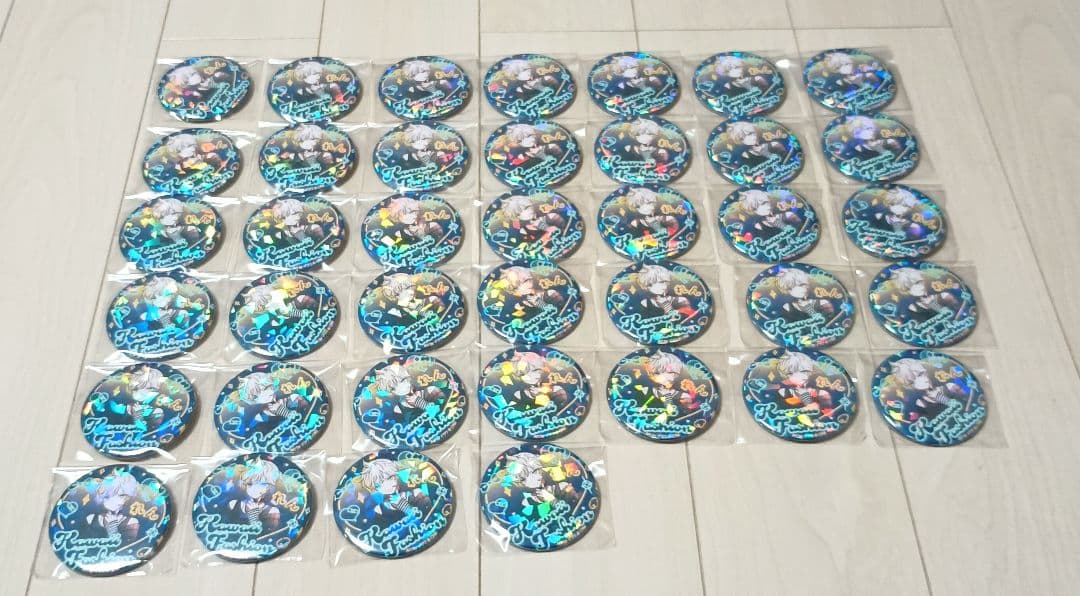 鏡音レン　kawaii fashion　地雷　等身　ホログラム缶バッジ