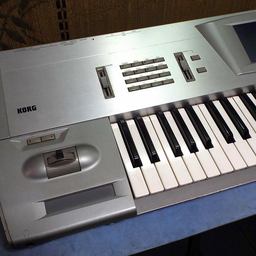 美品_最近液晶難有_KORG TRINITY 61鍵_FDD交換_大量取説新品