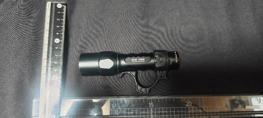 ライト・ランタン SUREFIRE 6PX PRO