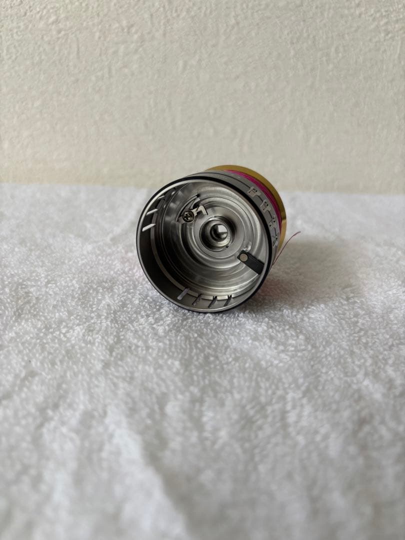 シマノ17ツインパワーXD C3000HGスプール未使用品