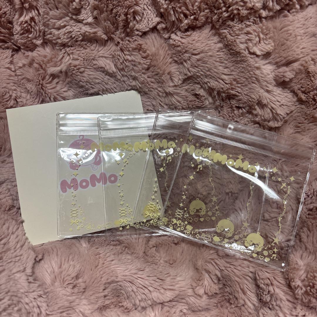 momoのほっこりスクイーズセット　ミニロールケーキ 型4種+マグネット＆シール