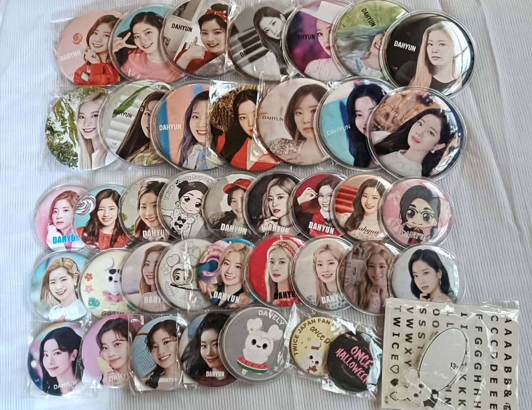 twice ダヒョン　缶バッジセット