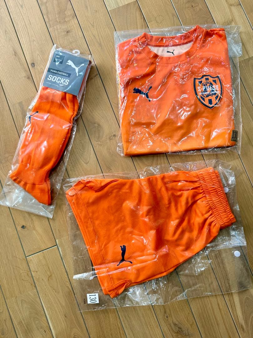 清水エスパルス　キッズ　ユニフォーム　シャツ　パンツ　ソックス　セット　130