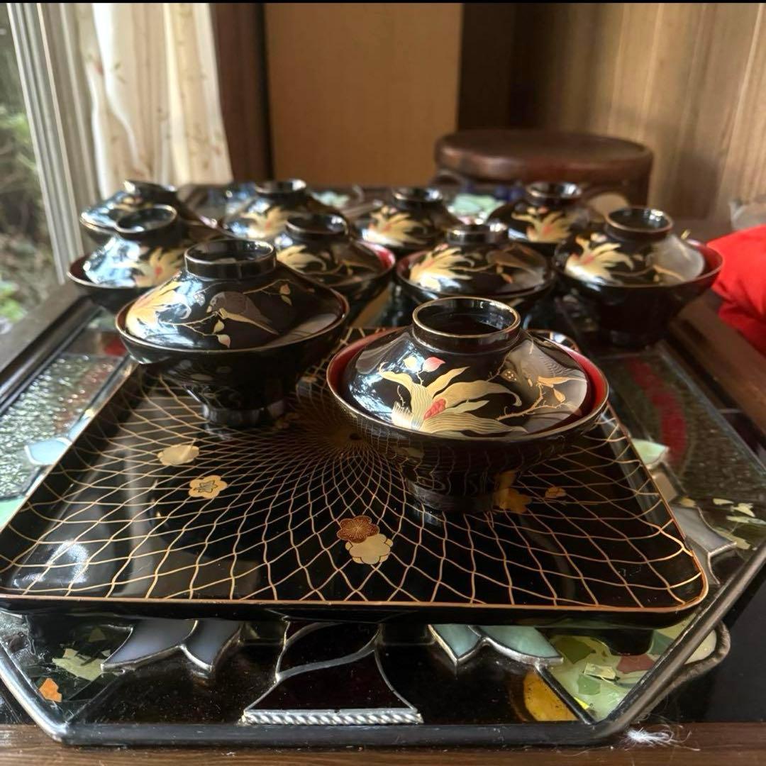 I様へ感謝お嫁入り‼️JAPAN貴人の蒔絵懐石膳2客➕1と塗師松ぼっくり木皿10客