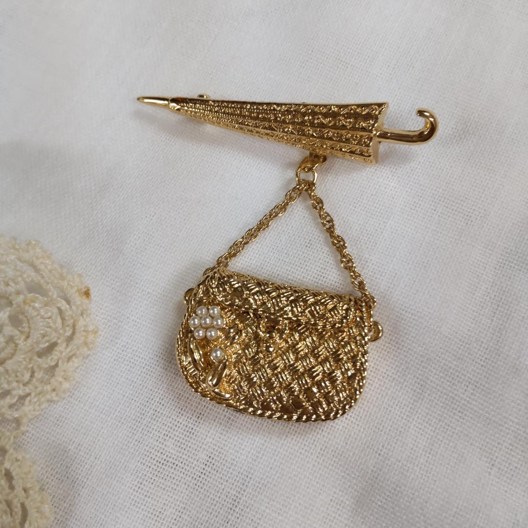 アンティーク風　ブローチ　バッグ　パラソル 　アンティークジュエリー 調