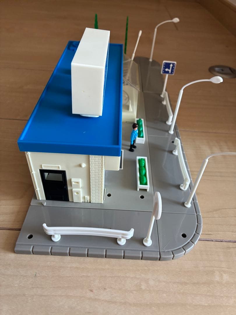 トミカタウン　ネッツトヨタ