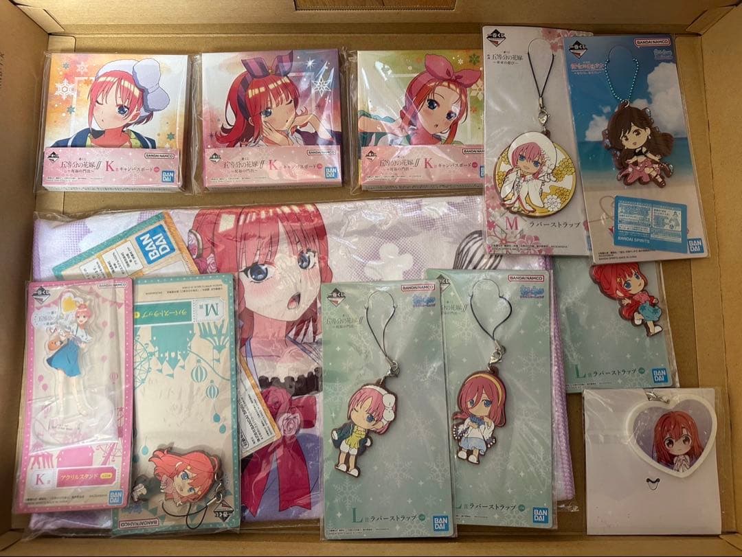 大量　アニメ　グッズ　まとめ売り　800点