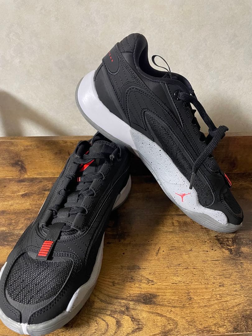 【新品・未使用】NIKE JORDAN LUKA2 Bred バッシュ 黒