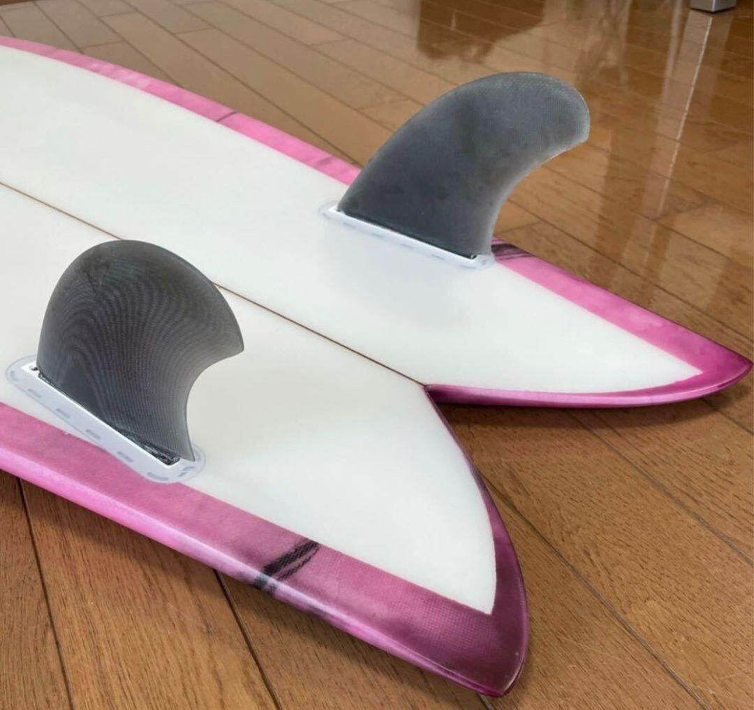 RYAN BURCH ライアンバーチ ツインフィン FUTURE 美品 中古