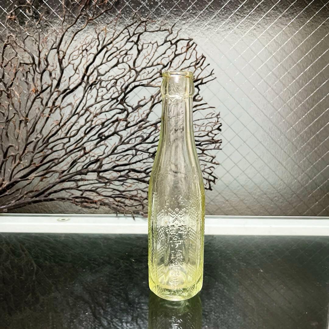 骨董　大正　炭酸飲料瓶　伊藤常三郎　星矢印※レモンサイダー　飴色ゆらゆら瓶ウラン