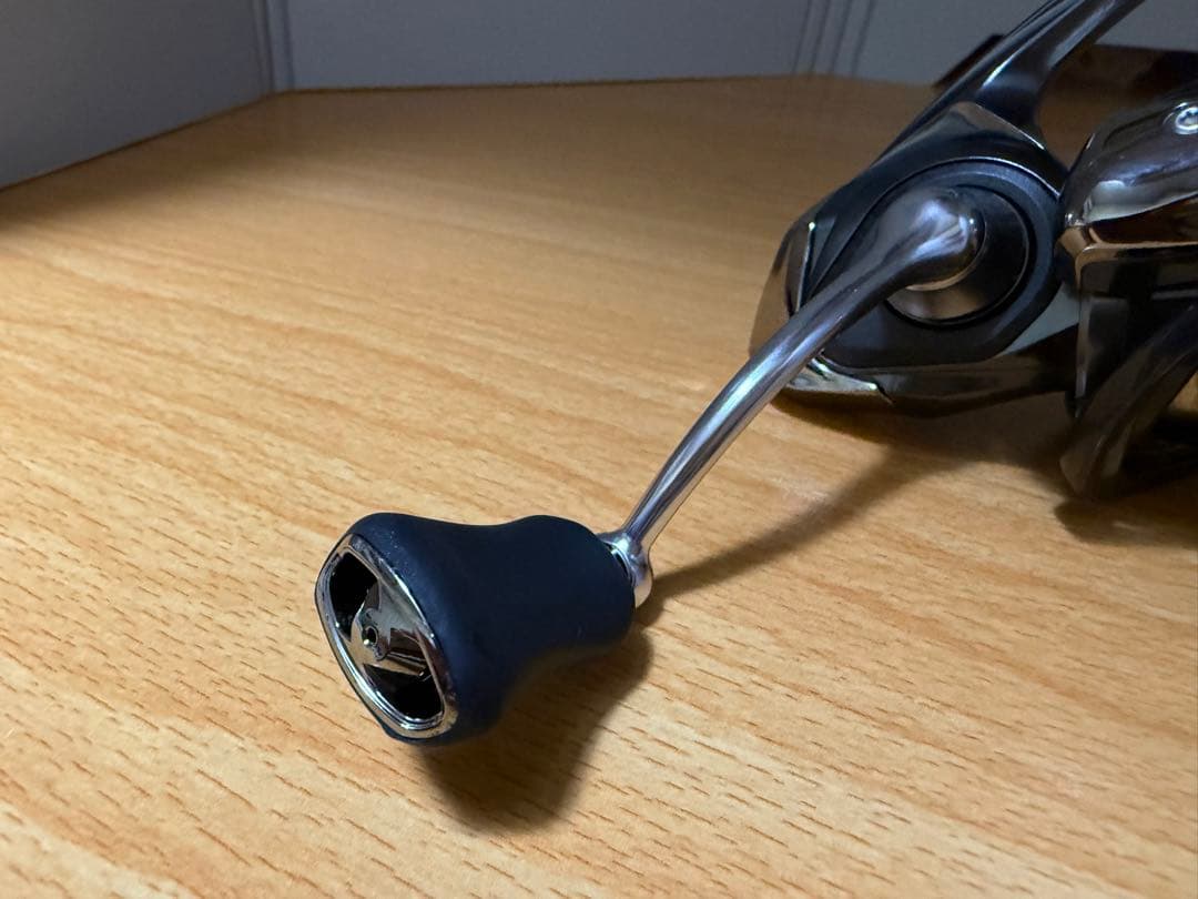 新春特価　DAIWA 20 ルビアス　2500Sスピニングリール