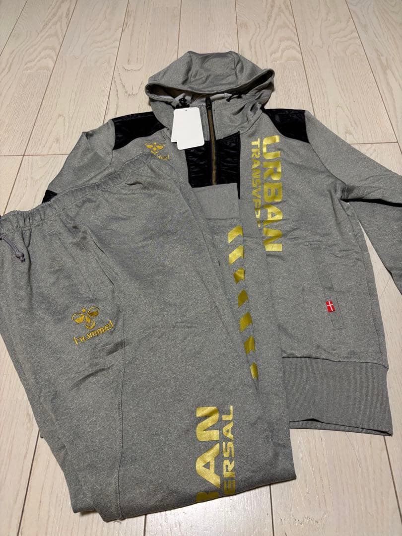 hummel グレー ジャージ セットアップ