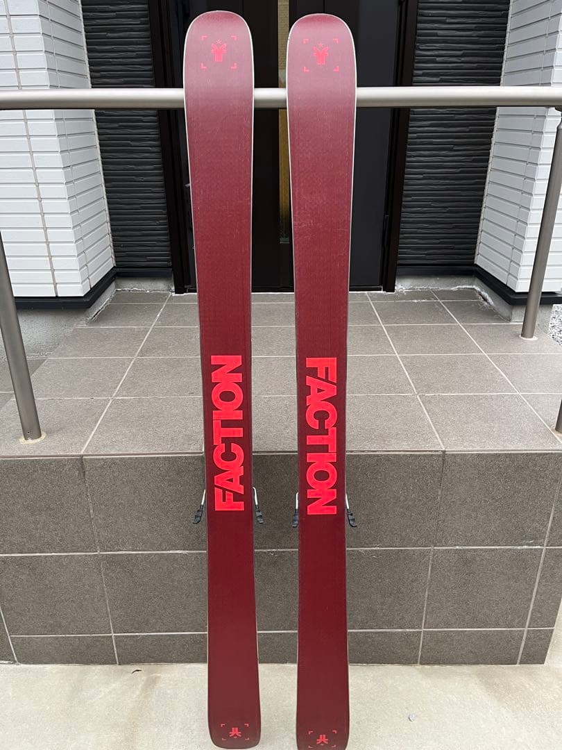 FACTION スキー板 黒 赤 アルパインビンディング付き