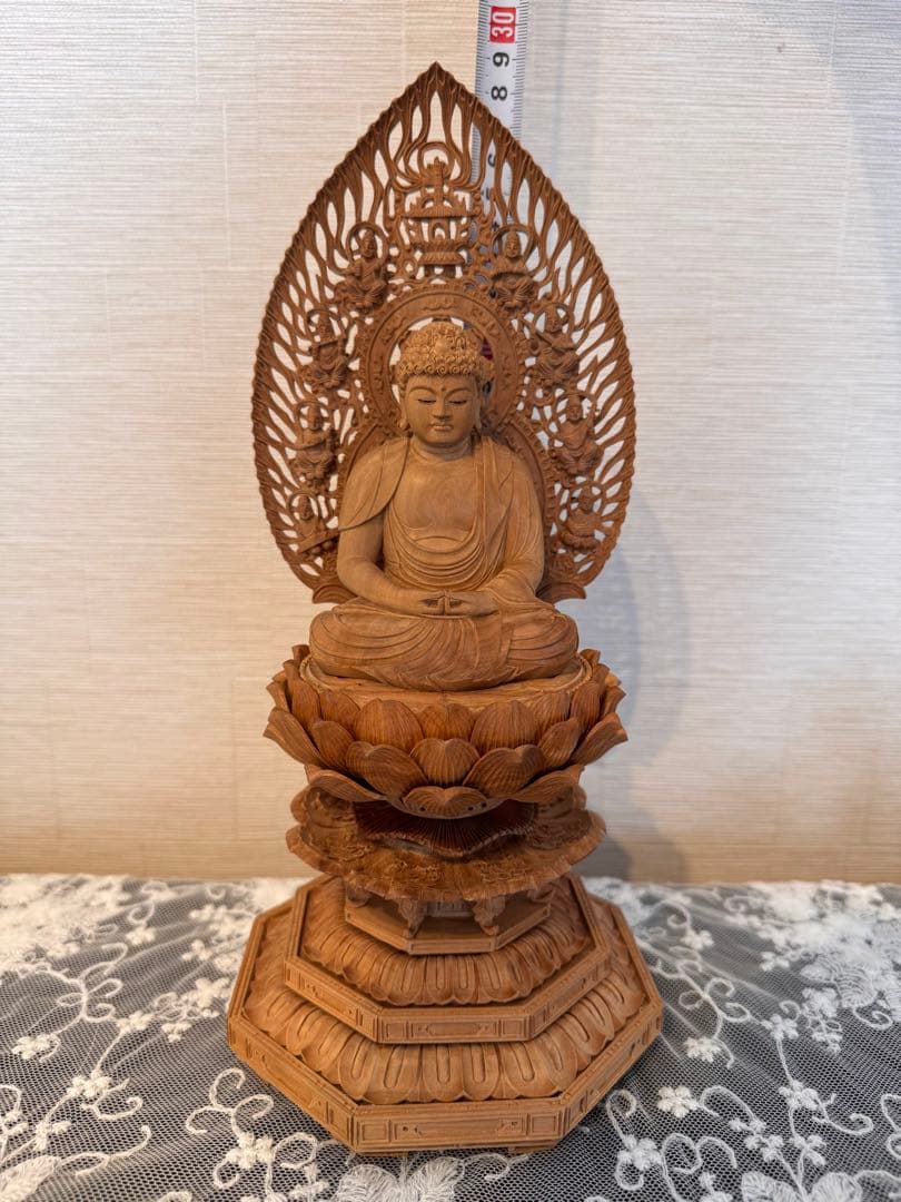 白檀目入彫もの