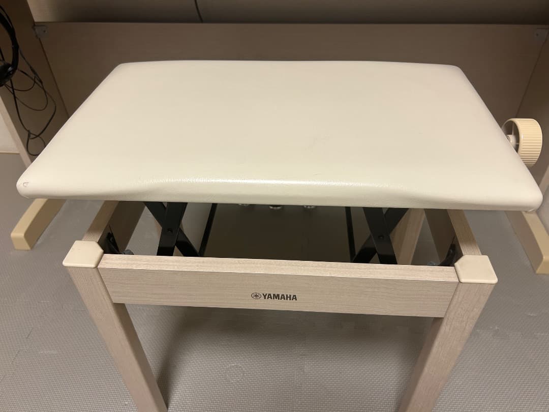 デジタルピアノ　ヤマハ　アリウス YDP-163 WA ホワイトアッシュ