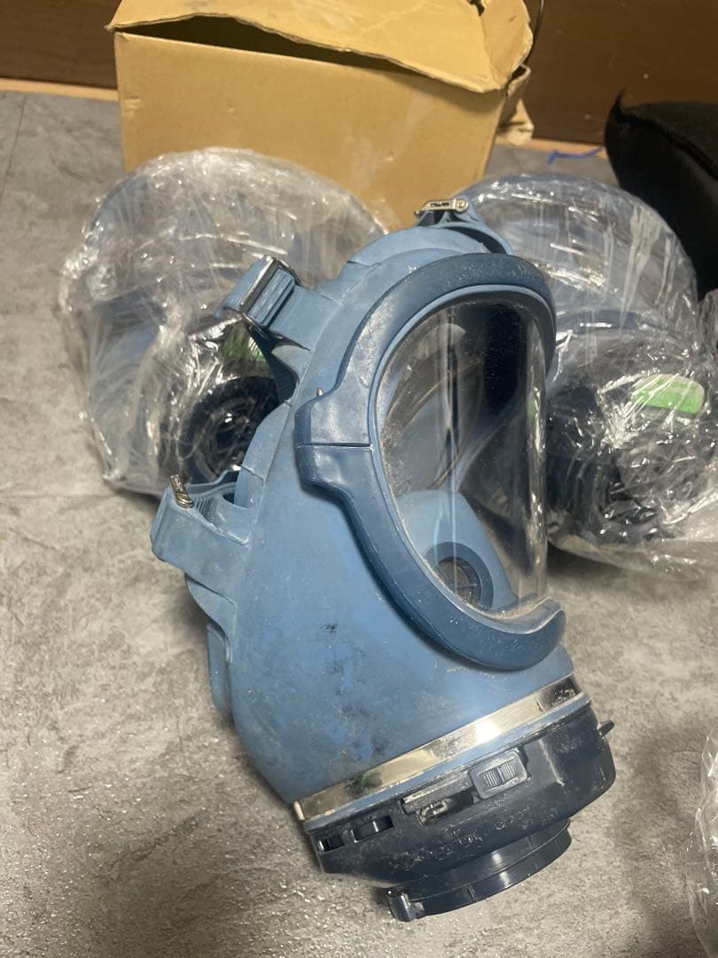 青いフルフェイス防塵マスク