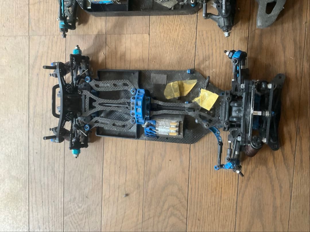 カーボンファイバー ダブルシャシー ラジコンカーまとめ売り