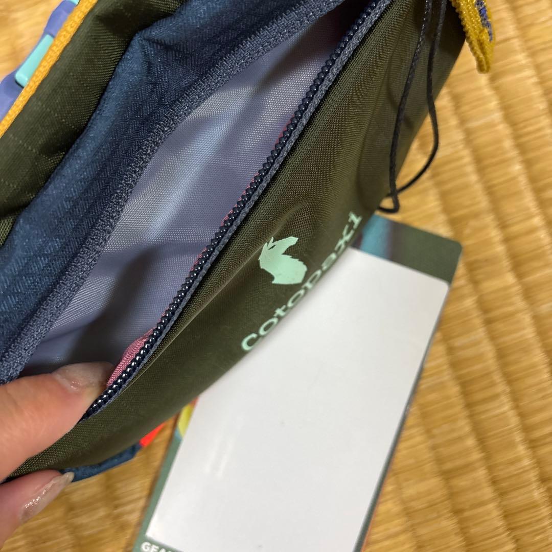 新品Cotopaxi コトパクシ　 ヒップバッグ コーラ　いろはす　コカコーラ
