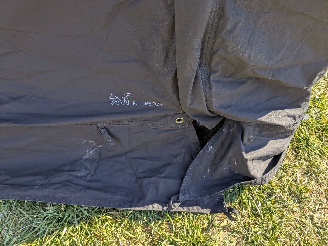 FUTURE FOX　FOX BASE EVO+前幕付き　ブラック　パップテント