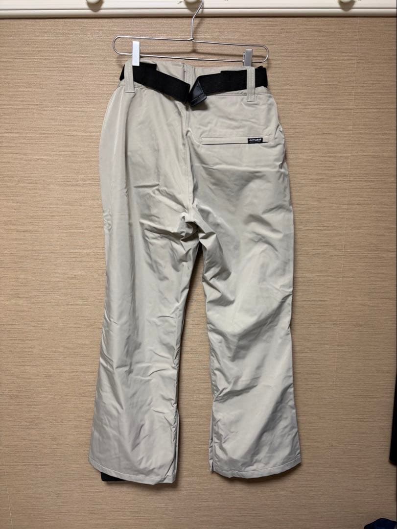 スノボウェア　上下セット　Sサイズ