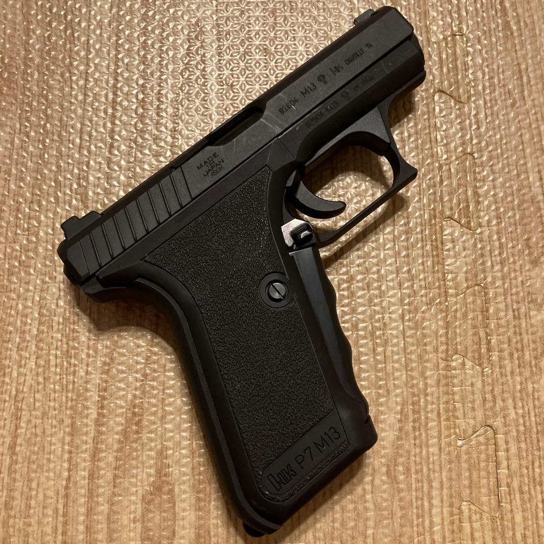 P226 シルバー/ブラック & P7 M13 ブラック