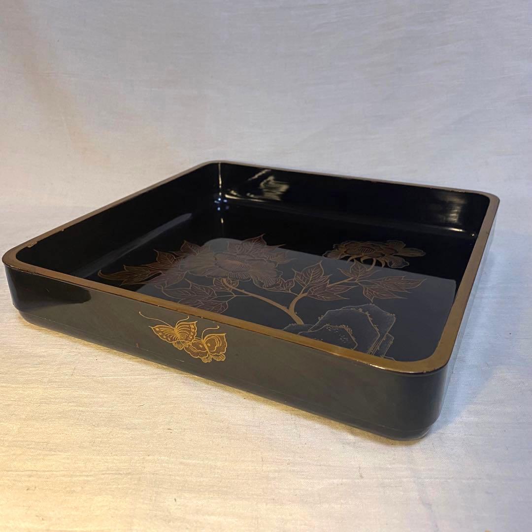 輪島塗　角盆　蒔絵　金彩　牡丹文　蝶文　2客