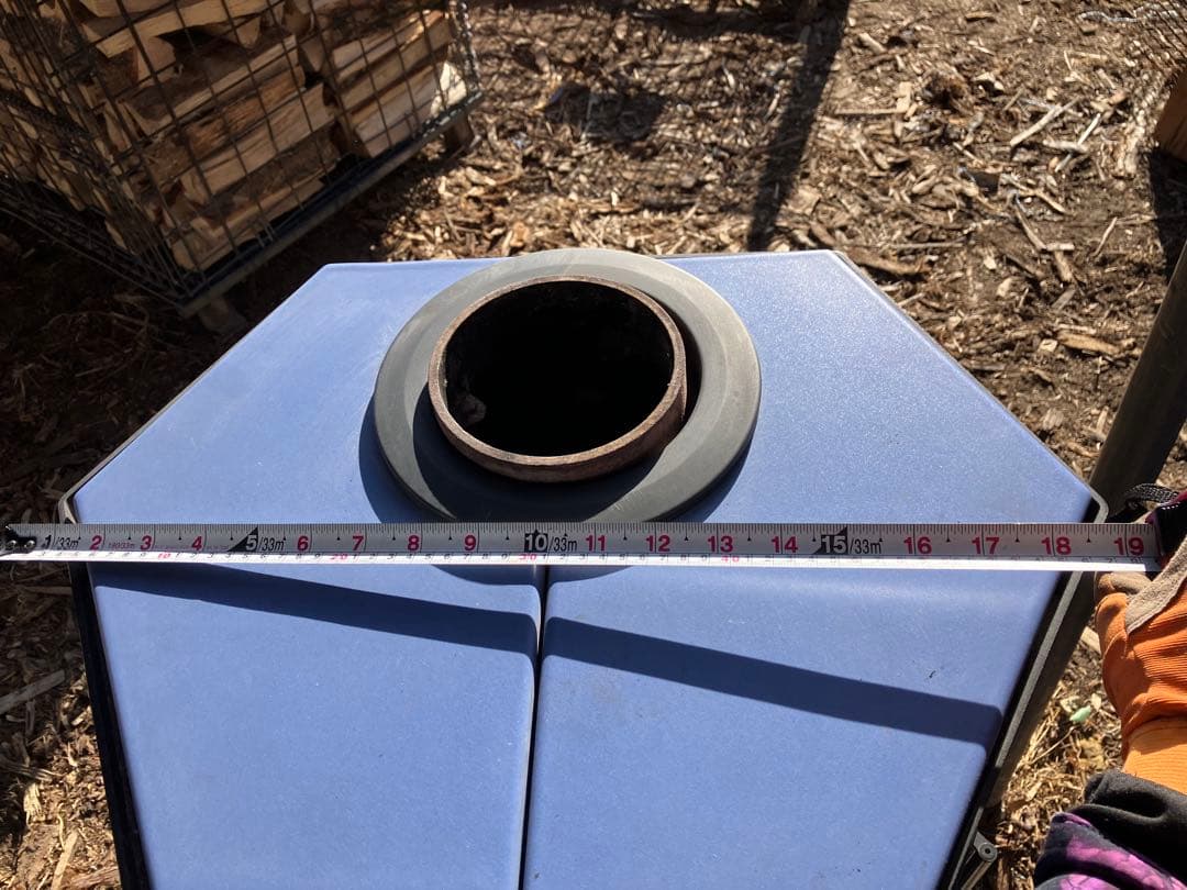 ＨＥＳＥ　薪ストーブ　中古品