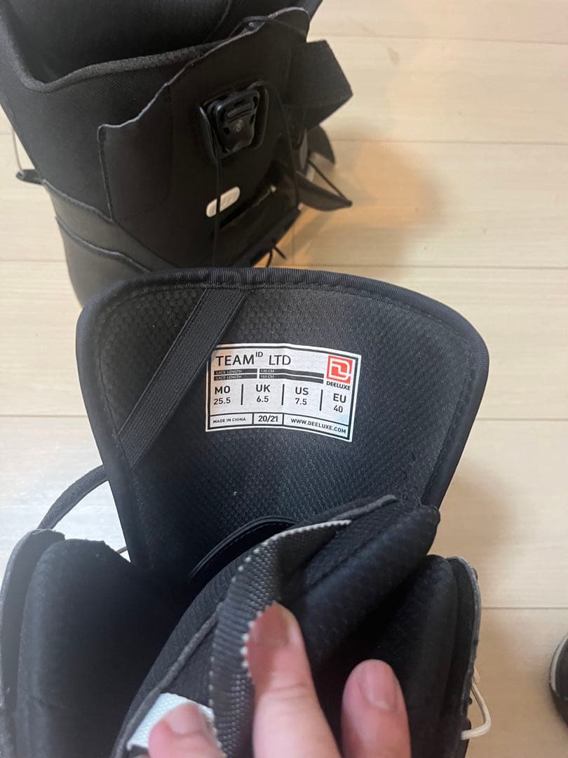 スノーボード DEELUXE TEAM ID 25.5