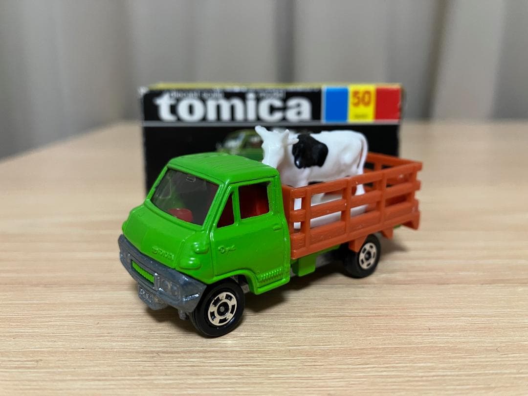 トミカ　黒箱　50-2-1 トヨタ　ダイナ　牧場トラック　美品
