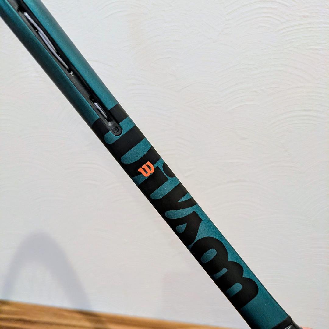 【美品】ウィルソン Wilson ブレード100 V9 G2 テニスラケット