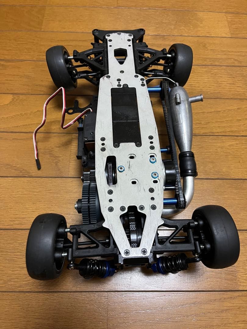 京商エンジンカー　V-ONE SR ノーマル車　ラジコン