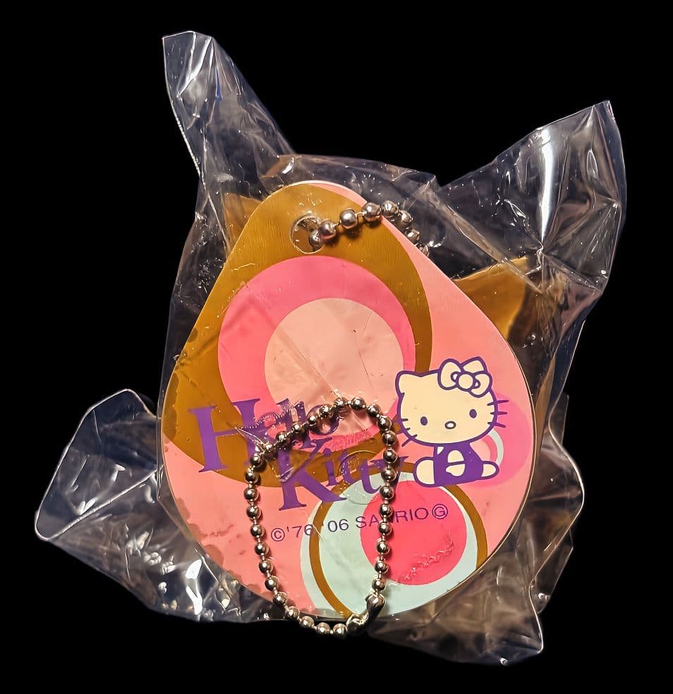 サンリオ カップ入りボールチェーン ハローキティ&タイニーチャム 2006