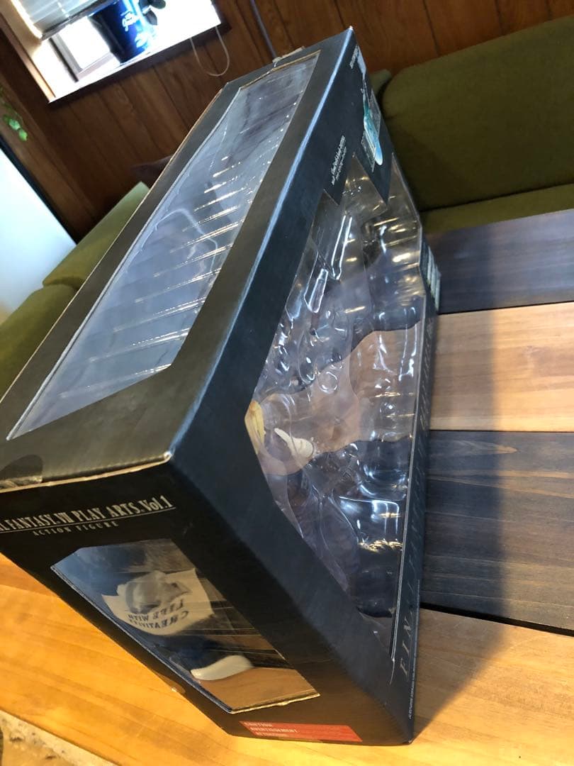 ファイナルファンタジーVII プレイアーツ クラウド　バーディデイトナ