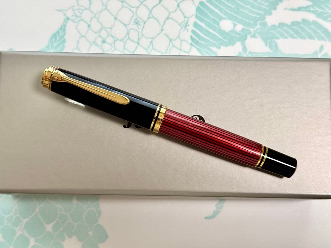 【美品】 ペリカン M800 ボルドー 透け縞 18K F 筆記・動作確認済