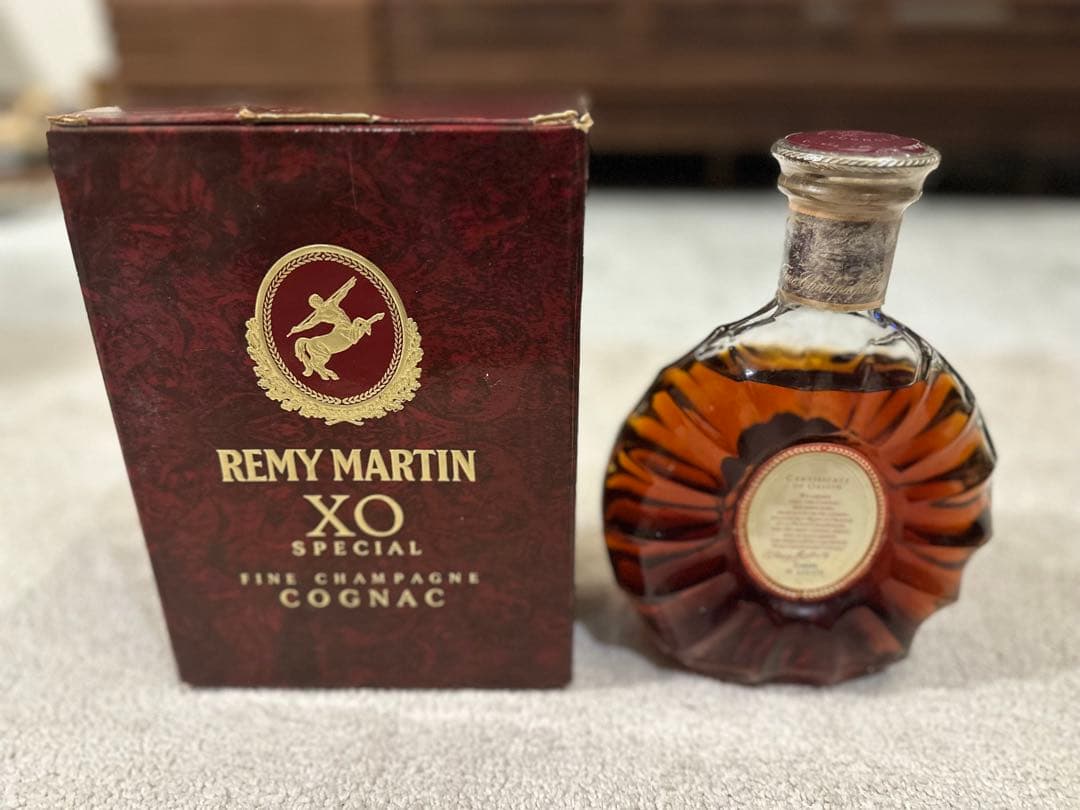 ヨ*イ様 REMY MARTIN XO SPECIAL コニャック 箱入り