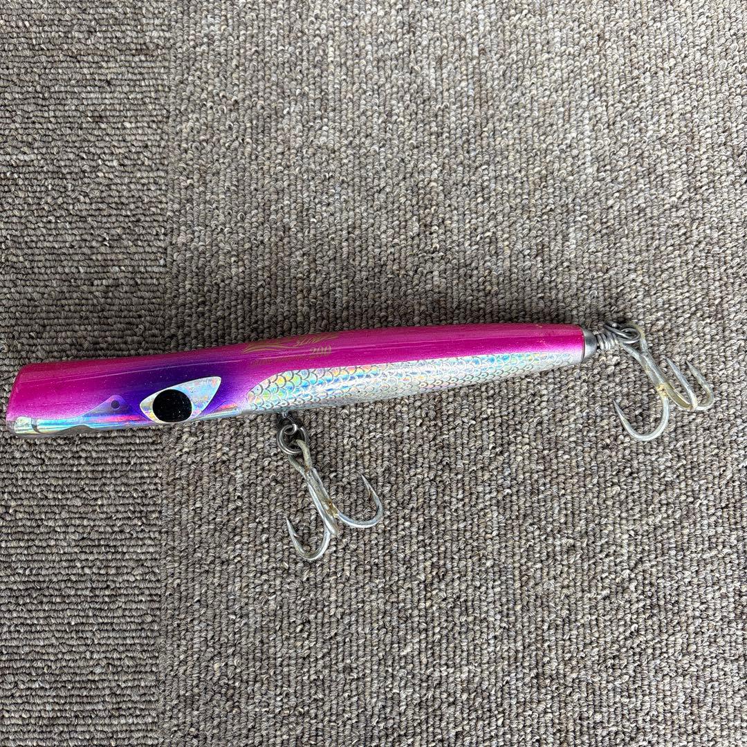 CB ONE バズースリム200