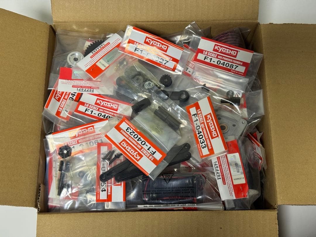 ディアゴスティーニ 週刊フェラーリラジコンカー F2004 全1～100巻セット