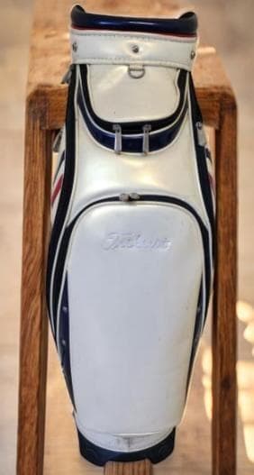 送料無料/美品　Titleist 高級エナメル大型キャディバッグトリコロール