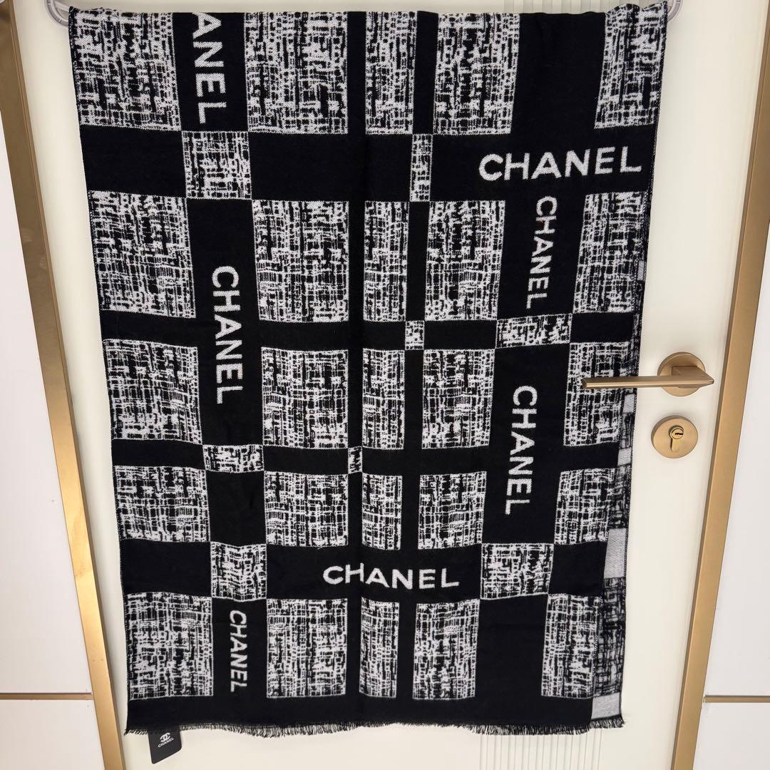 【箱なし】シャネル VIP ノベルティ リバーシブル スカーフ マフラー シルク