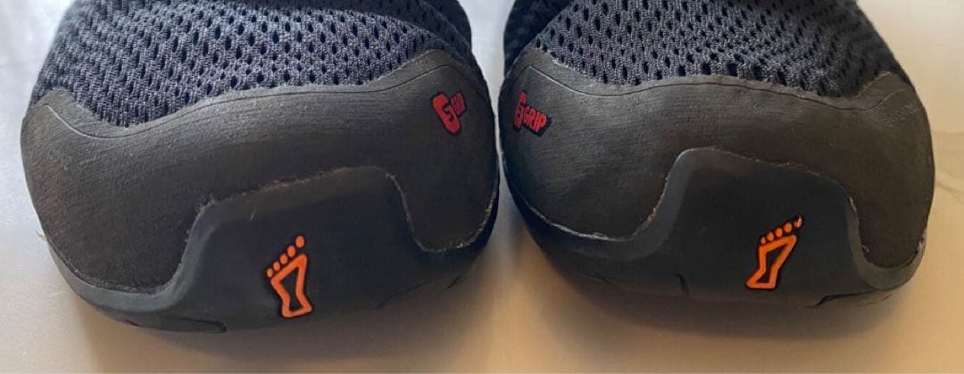 INOV8 bare-xf 210 inov-8 イノヴェイト　トレーニング