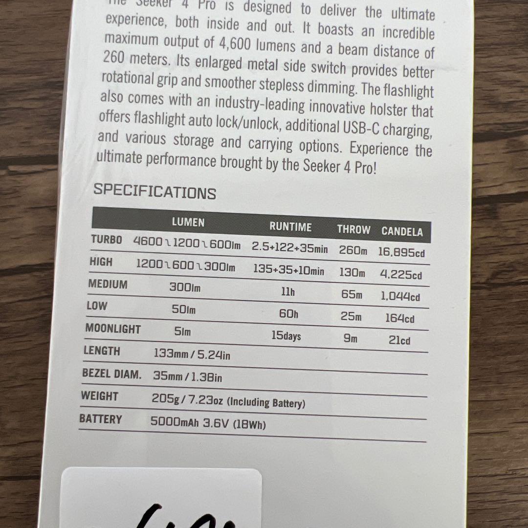 261195 OLIGHT Seeker 4 Pro LEDライト