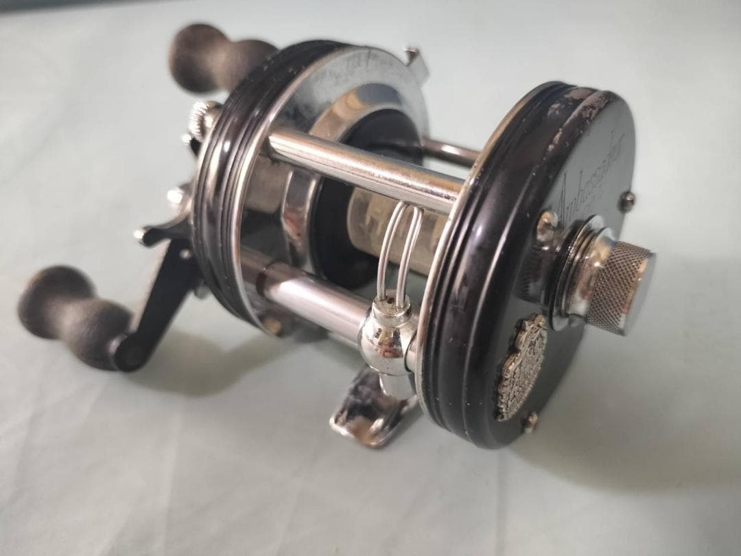 ★アブガルシア　アンバサダー5000c　ビンテージ　リール 　ブラック