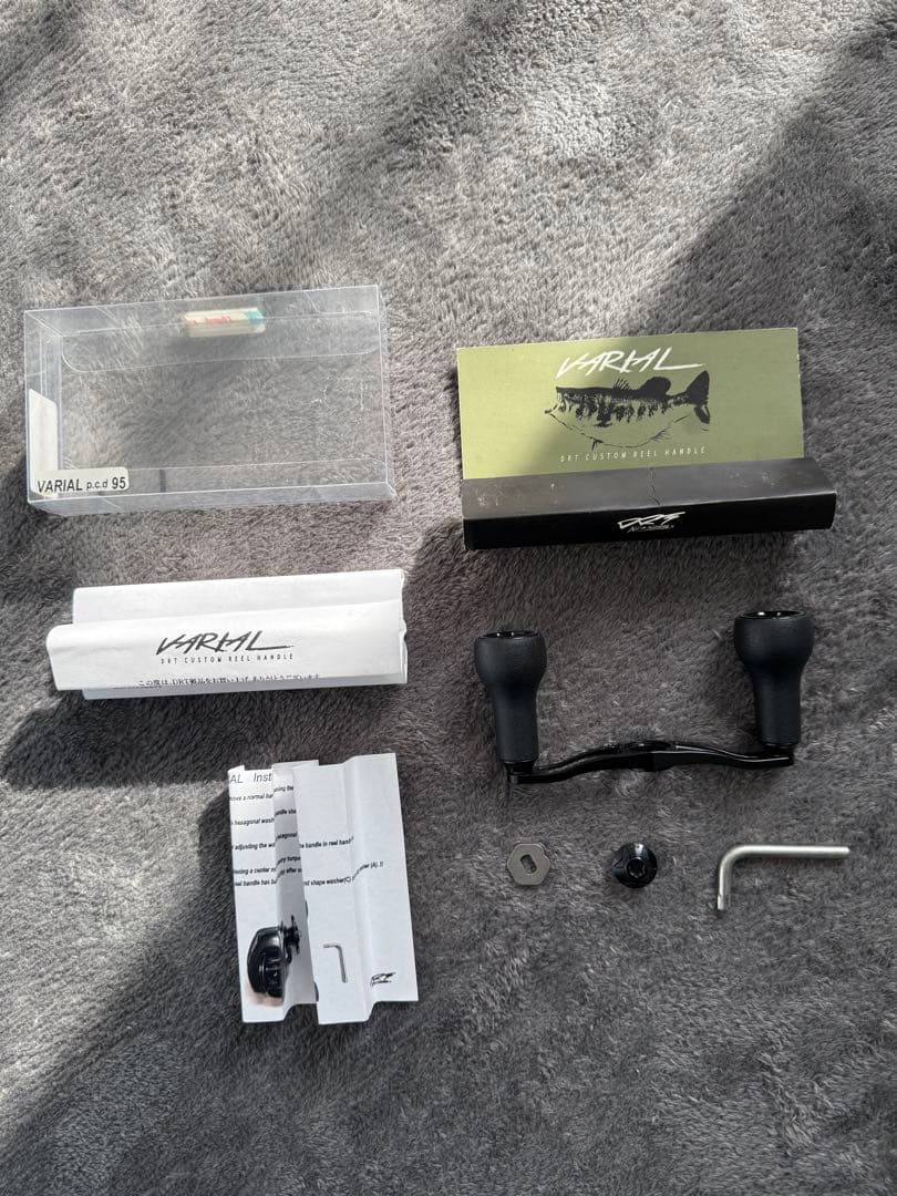 VARIAL ベイトリールハンドル　drt