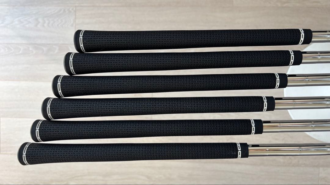 Titleist T200 2023 5I-PW6本AMC購入から 半年の美品