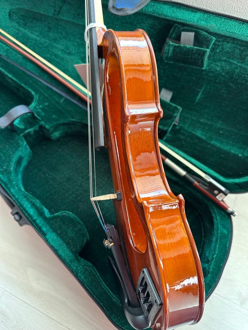 新品未使用　ハルシュタット　エレクトリックバイオリン　CV-210E/EV-30
