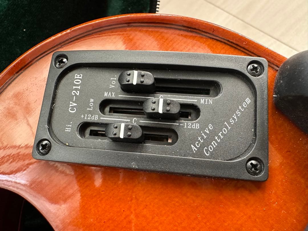 新品未使用　ハルシュタット　エレクトリックバイオリン　CV-210E/EV-30