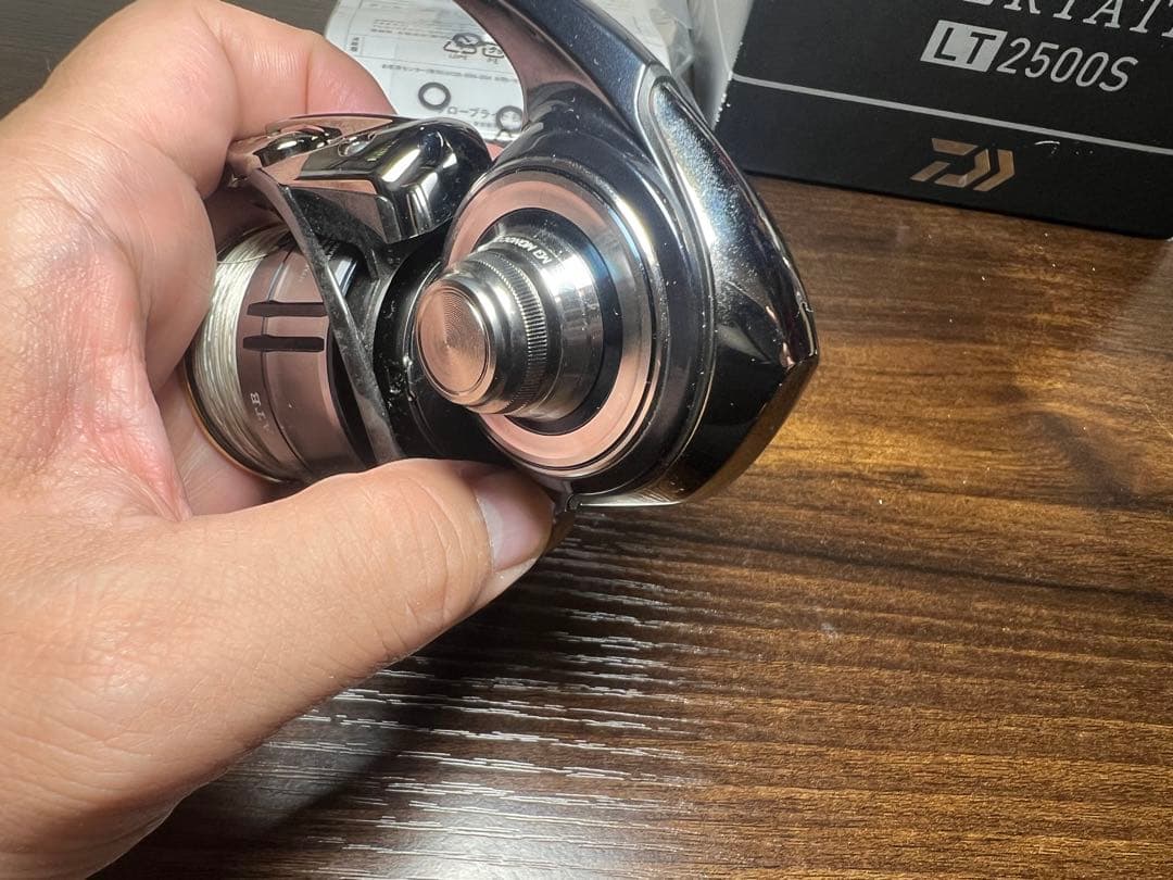 19　セルテート　LT　2500S (替えスプール付)