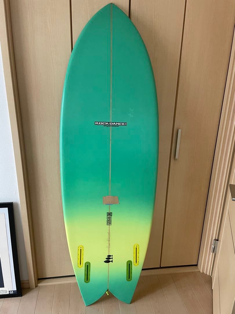 ROCK DANCE 5'7\" EX クワッド　サーフボード　ロックダンス