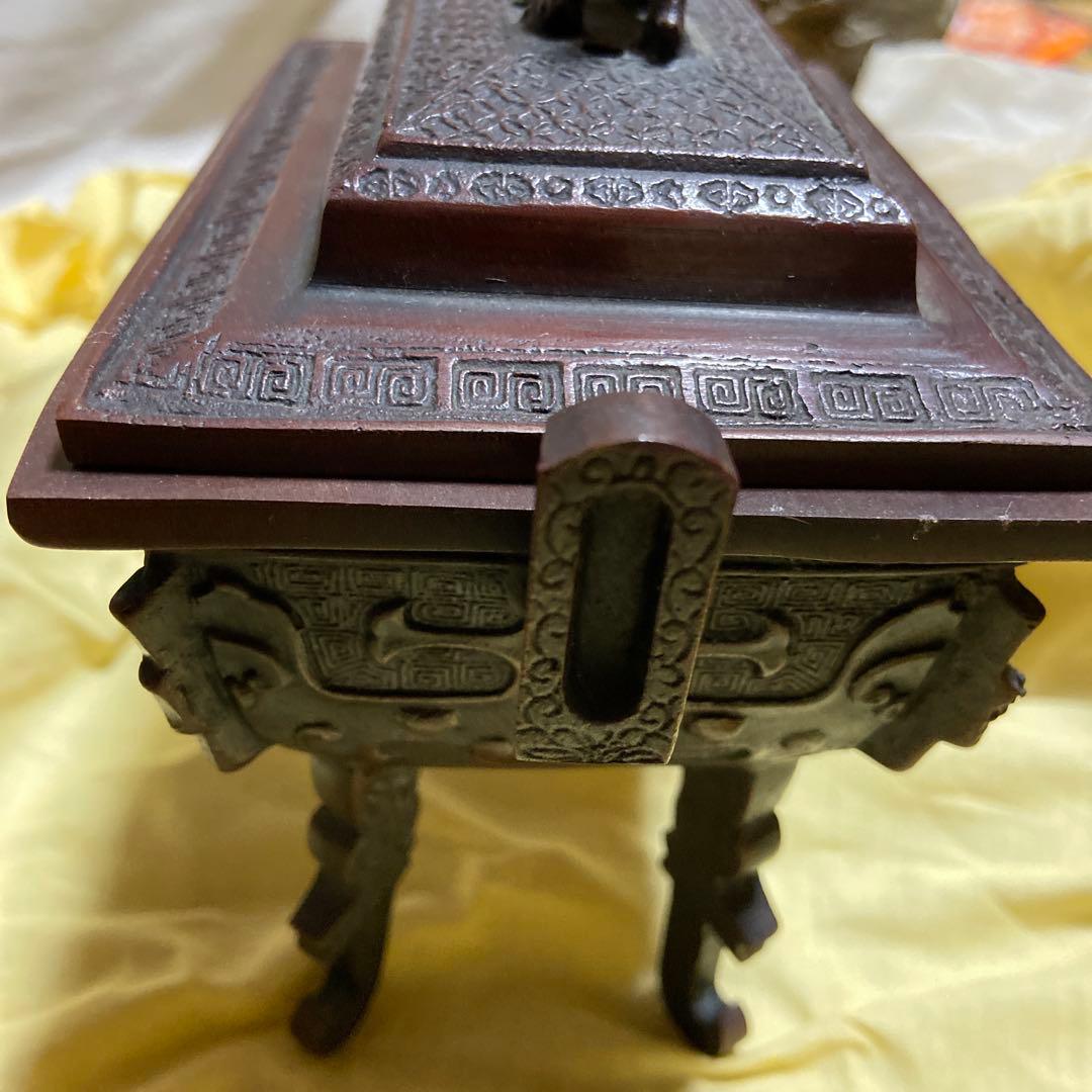 箱付き　高岡銅器　米田陵山作　鋳銅　獅子摘　四方香炉