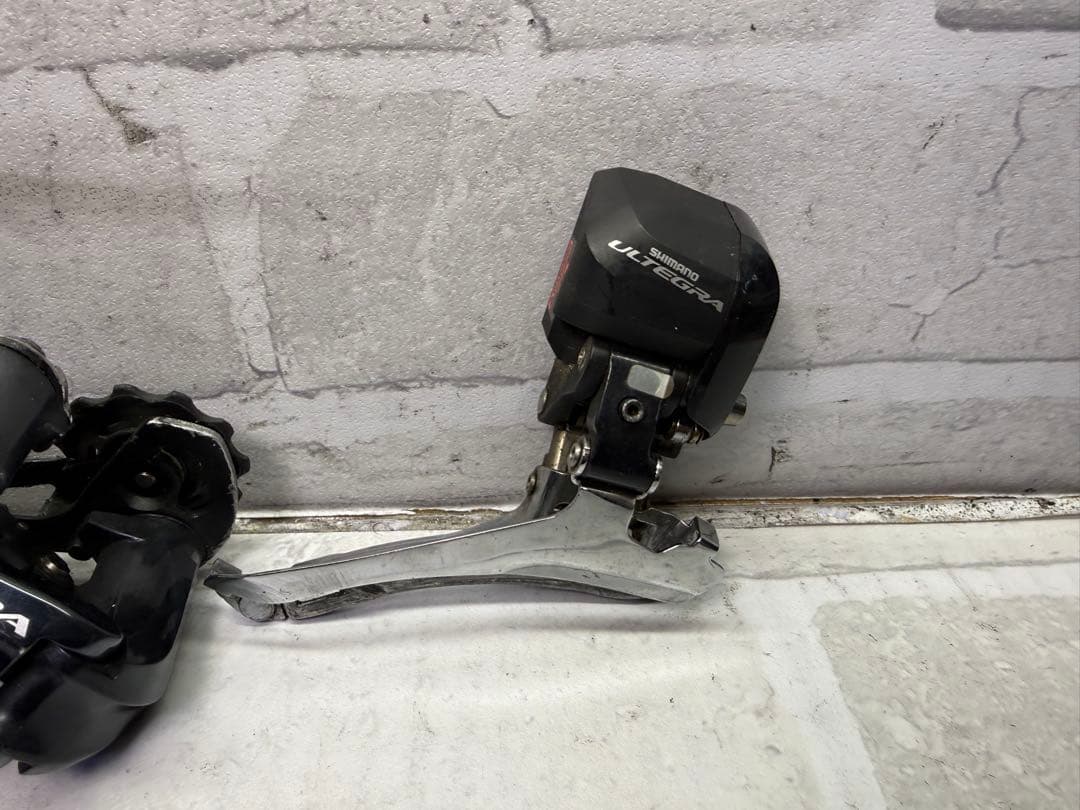 シマノ　アルテグラ　6870 di2 ディレイラーセット